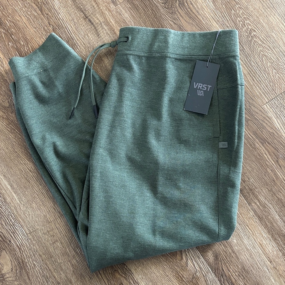 VRST Men's Green Joggers